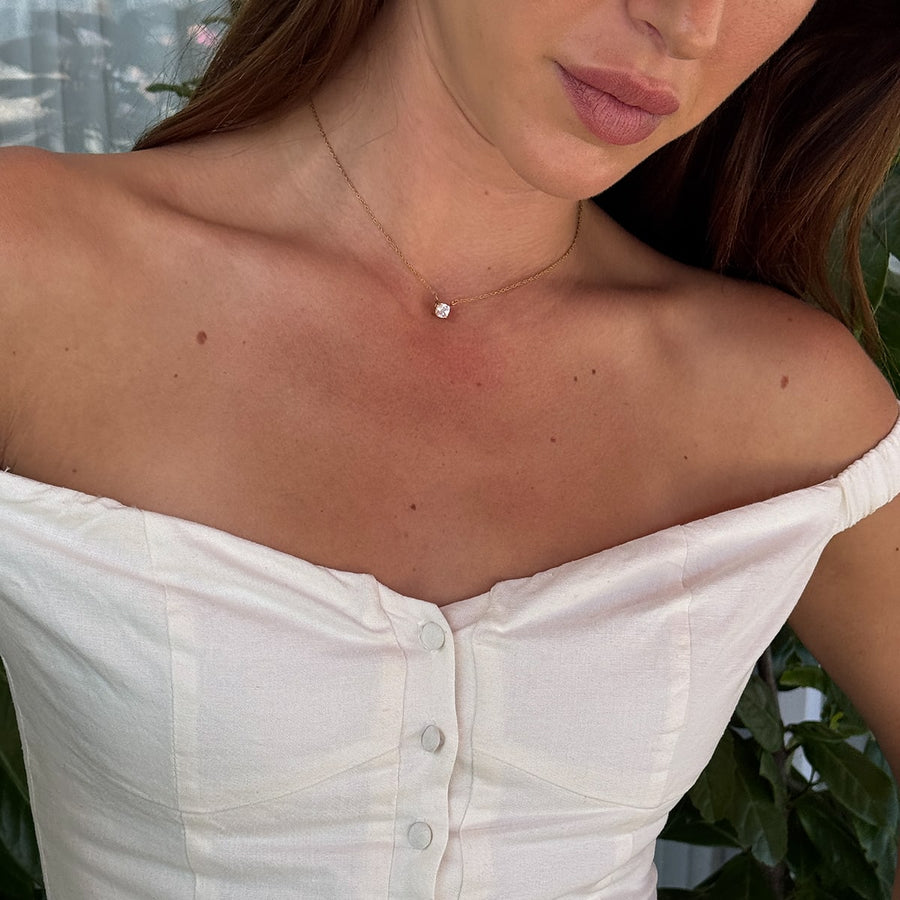 Floating Cushion Kristall Halsband 18K Guldplätering