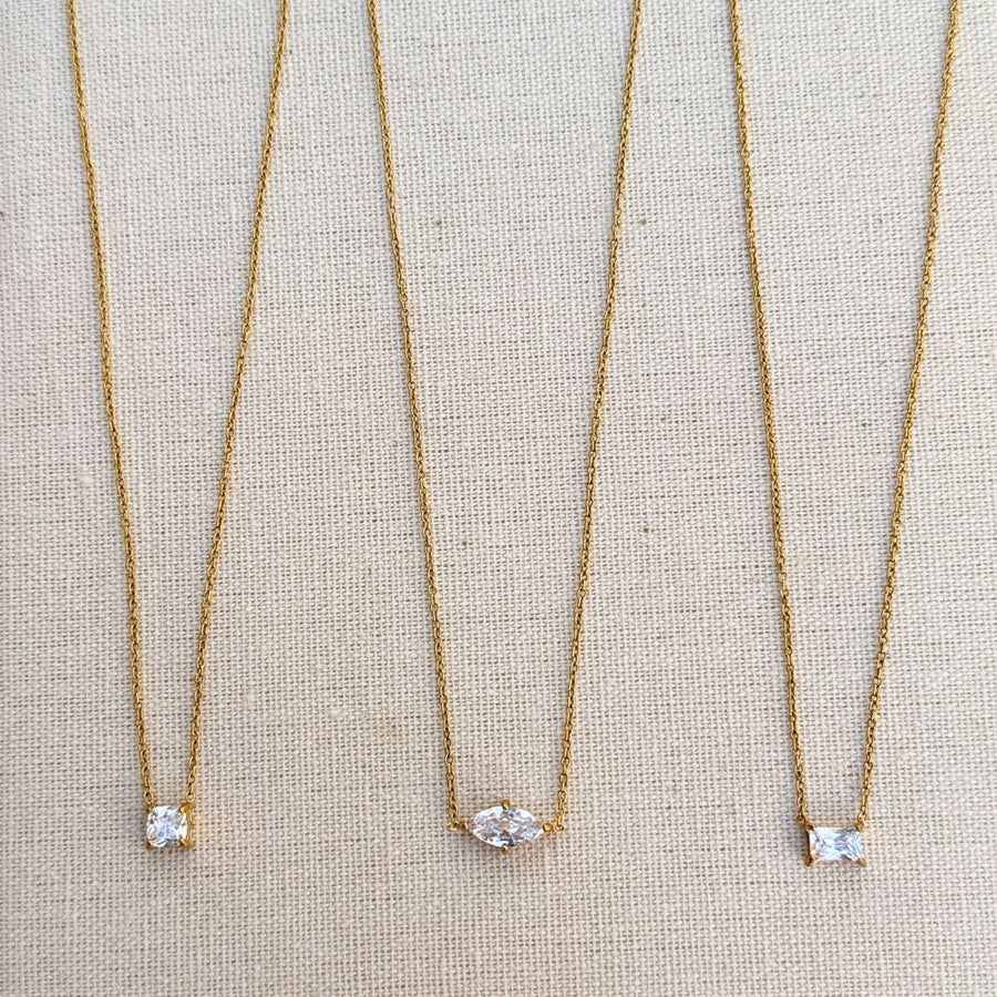 Floating Cushion Kristall Halsband 18K Guldplätering