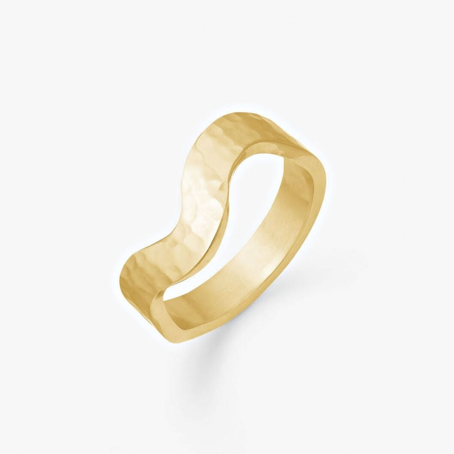 Hamret Wave Ring 18K Guldplätering 4mm